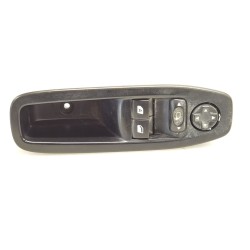 Left front window regulator Peugeot 208 I (CA_, CC_) | Becerril Scrap Yard