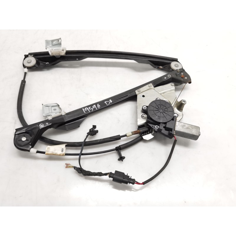 Recambio de elevalunas delantero izquierdo para ford focus i (daw, dbw) 1.8 di / tddi referencia OEM IAM 60802030  