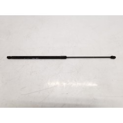 Hood dampers Volkswagen Passat berlina (3B3) | Becerril Scrap Yard