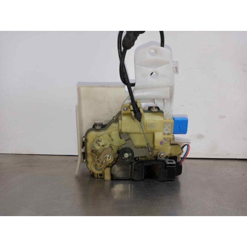 Recambio de cerradura puerta delantera izquierda para volkswagen polo (9n3) advance referencia OEM IAM   