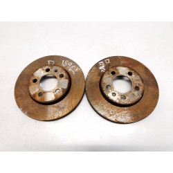 Front brake disc Volkswagen Golf IV berlina (1J1) | Becerril Scrap Yard