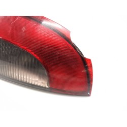 Recambio de piloto trasero derecho para opel corsa c referencia OEM IAM 89302181  