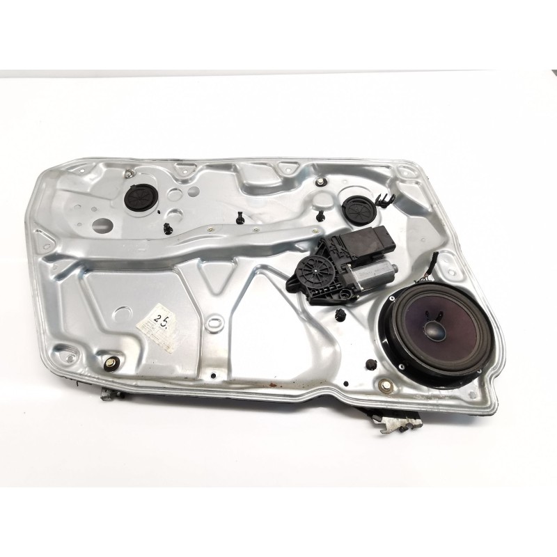 Recambio de elevalunas delantero izquierdo para volkswagen passat berlina (3b3) referencia OEM IAM 3B4837755D15  