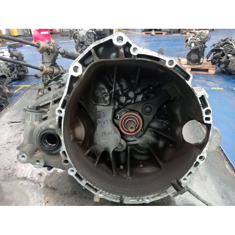 Gearbox Nissan Almera II hatchback (N16) | Becerril Scrap Yard Gearbox Nissan Almera II hatchback (N16) | Becerril Scrap Yard