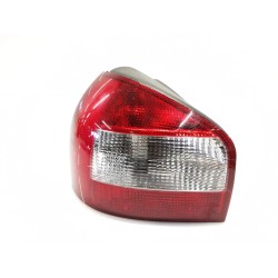 Fanale posteriore sinistro Audi A3 (8L) | Desguace Becerril