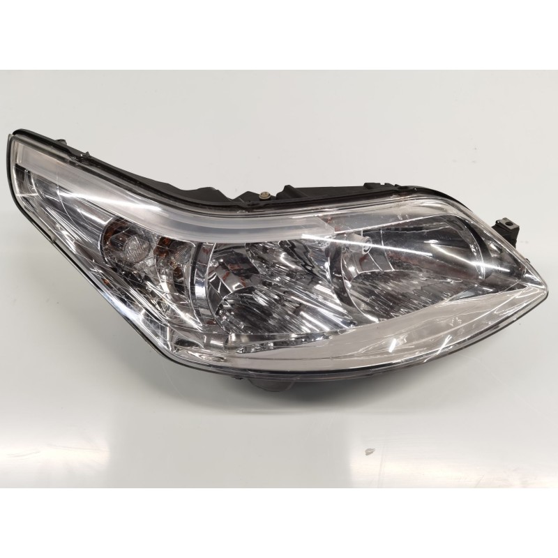 Recambio de faro derecho para citroën c4 berlina referencia OEM IAM   