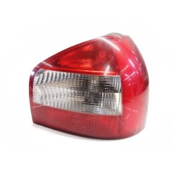 Recambio de piloto trasero derecho para audi a3 (8l) referencia OEM IAM 8L0945096C  