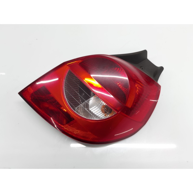 Right rear taillight Renault Clio III | Becerril Scrap Yard Right rear taillight Renault Clio III | Becerril Scrap Yard