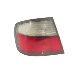 Fanale posteriore sinistro Nissan Primera berlina (P11) | Desguace Becerril