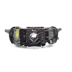 Recambio de com 2000 para renault scenic ii referencia OEM IAM 8200127728  