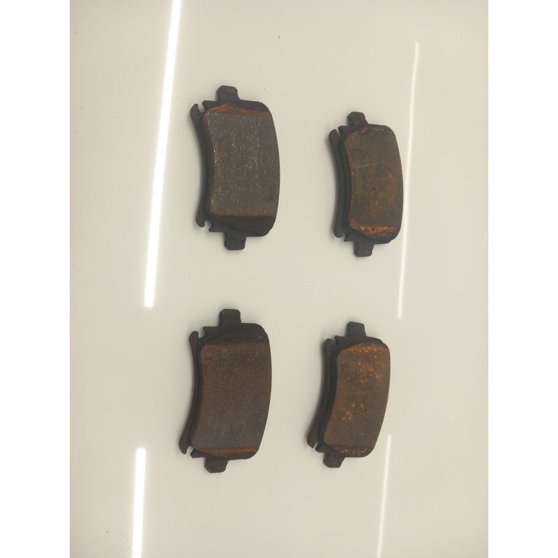 Hinten Bremsbeläge Volkswagen Touran (1T1) | Desguace Becerril Hinten Bremsbeläge Volkswagen Touran (1T1) | Desguace Becerril