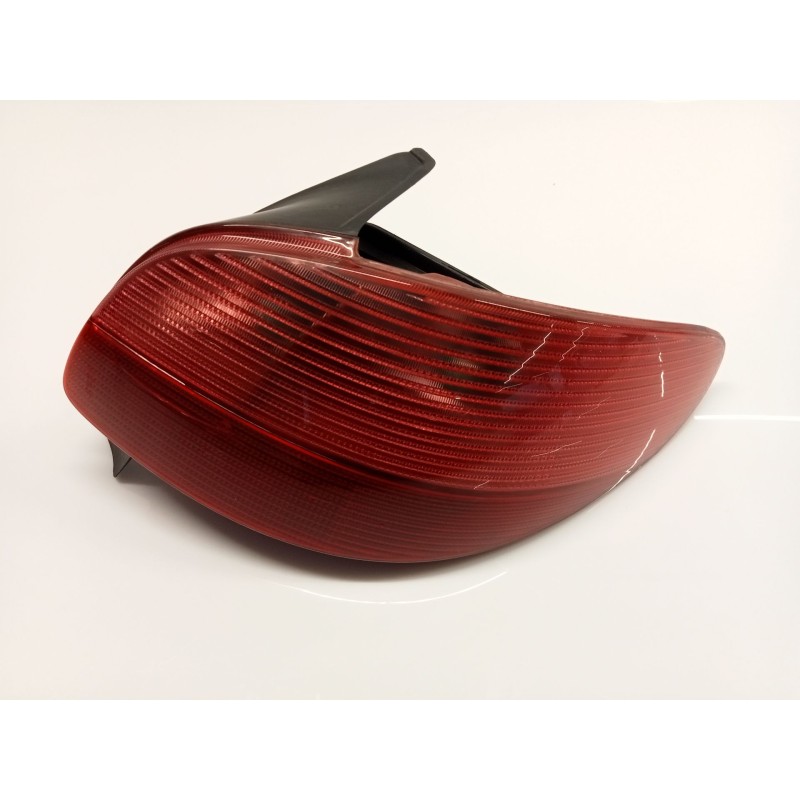 Right rear taillight Peugeot 206 berlina | Becerril Scrap Yard Right rear taillight Peugeot 206 berlina | Becerril Scrap Yard