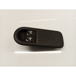 Commande de lève-vitre avant gauche Renault Clio III | Desguace Becerril