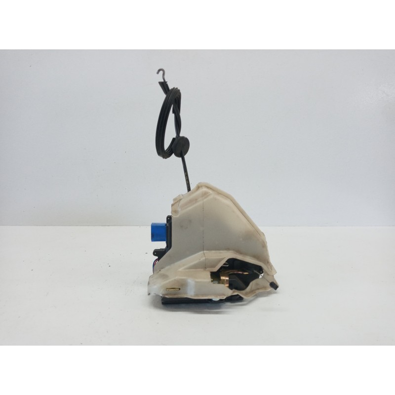 Left rear door lock Volkswagen Golf V berlina (1K1) | Becerril Scrap Yard Left rear door lock Volkswagen Golf V berlina (1K1) | Becerril Scrap Yard