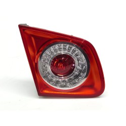 Left central rear light Volkswagen Jetta III (1K2) | Becerril Scrap Yard