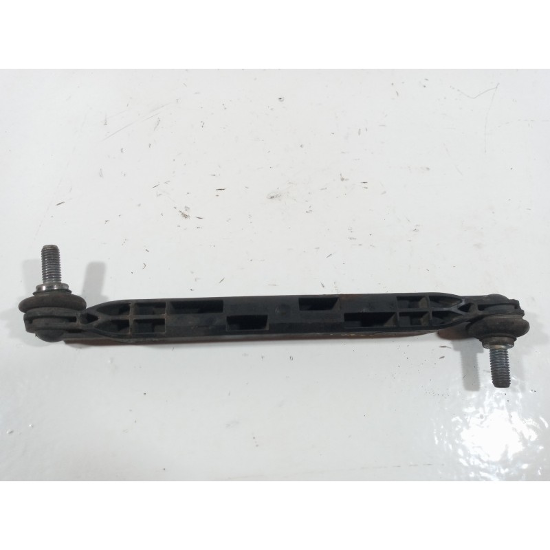 Recambio de tirante delantero izquierdo para opel astra h berlina elegance referencia OEM IAM   