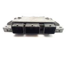 Recambio de centralita motor uce para dacia sandero 1.2 16v referencia OEM IAM 8201082042  