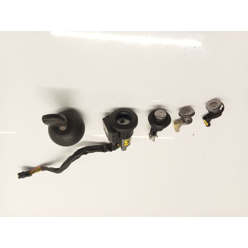 Recambio de antirrobo para dacia sandero 1.2 16v referencia OEM IAM   