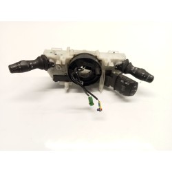 Recambio de com 2000 para renault megane iii berlina 5 p referencia OEM IAM 255670019R  