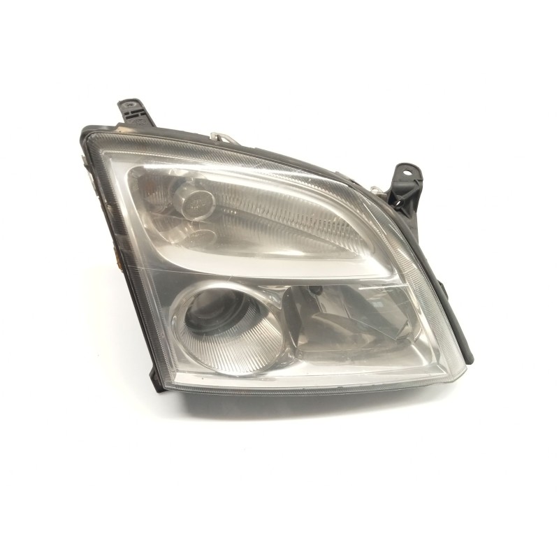 Right headlight Opel Vectra C (Z02) | Becerril Scrap Yard Right headlight Opel Vectra C (Z02) | Becerril Scrap Yard