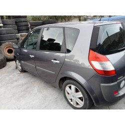 renault scenic ii del año 2005