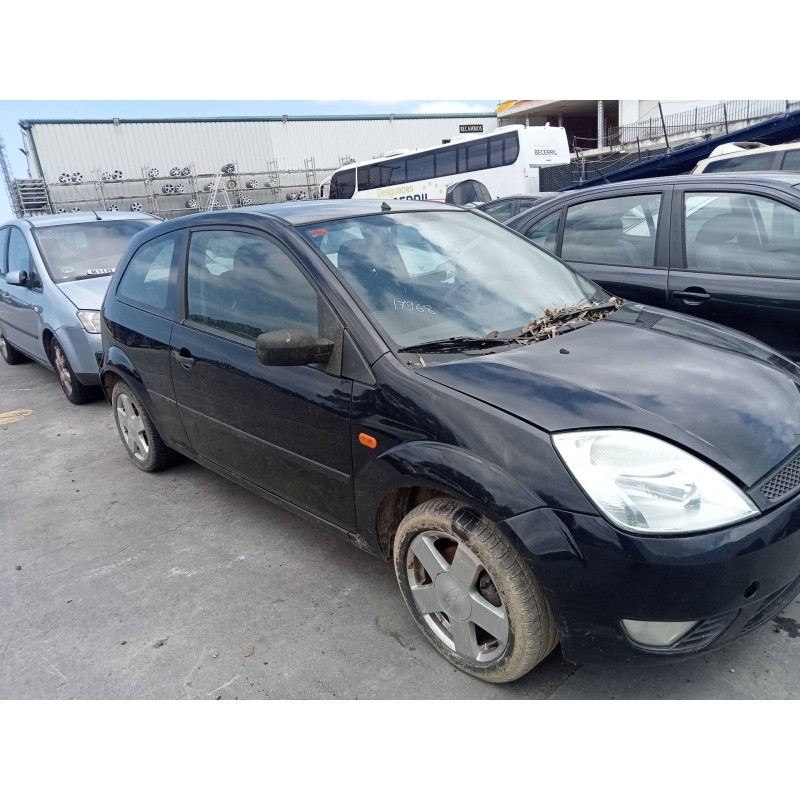 ford fiesta (cbk) del año 2004