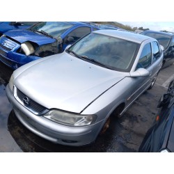 Detalhamento das peças para Opel vectra b hatchback (J96) 2.0 DTI 16V (F68) Diesel do ano 2001 com motor X 20 DTH,Y 20 DTH