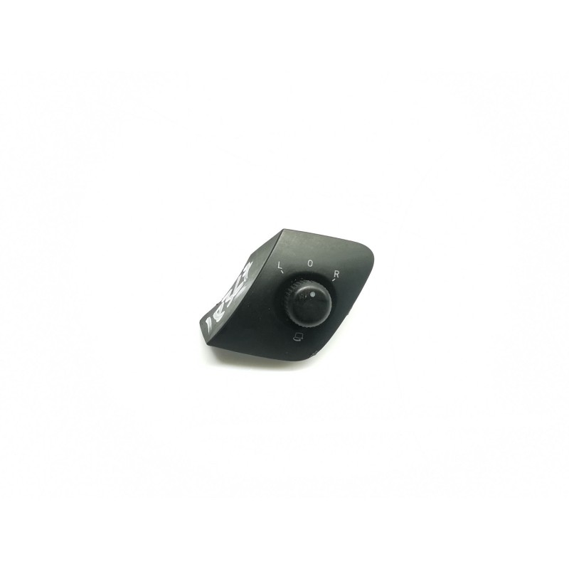 Comando specchietto retrovisore Seat Ibiza (6J5) | Desguace Becerril Comando specchietto retrovisore Seat Ibiza (6J5) | Desguace Becerril