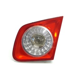 Right central rear light Volkswagen Jetta (1K2) | Becerril Scrap Yard