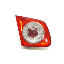Left central rear light Volkswagen Jetta (1K2) | Becerril Scrap Yard