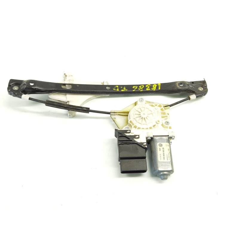 Recambio de elevalunas trasero derecho para volkswagen jetta (1k2) advance referencia OEM IAM 1K5839402B F005S00208 
