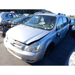kia carnival del año 2010