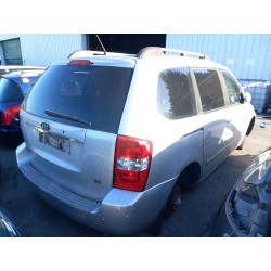 kia carnival del año 2010