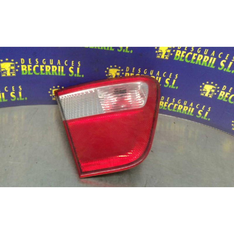 Recambio de piloto trasero central izquierdo para seat cordoba berlina (6k2) clx referencia OEM IAM Recambio de piloto trasero central izquierdo para seat cordoba berlina (6k2) clx referencia OEM IAM