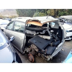 toyota corolla verso (r1) del año 2005
