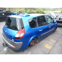 Elenco delle parti per Renault scenic II Gasolina dell'anno 2004