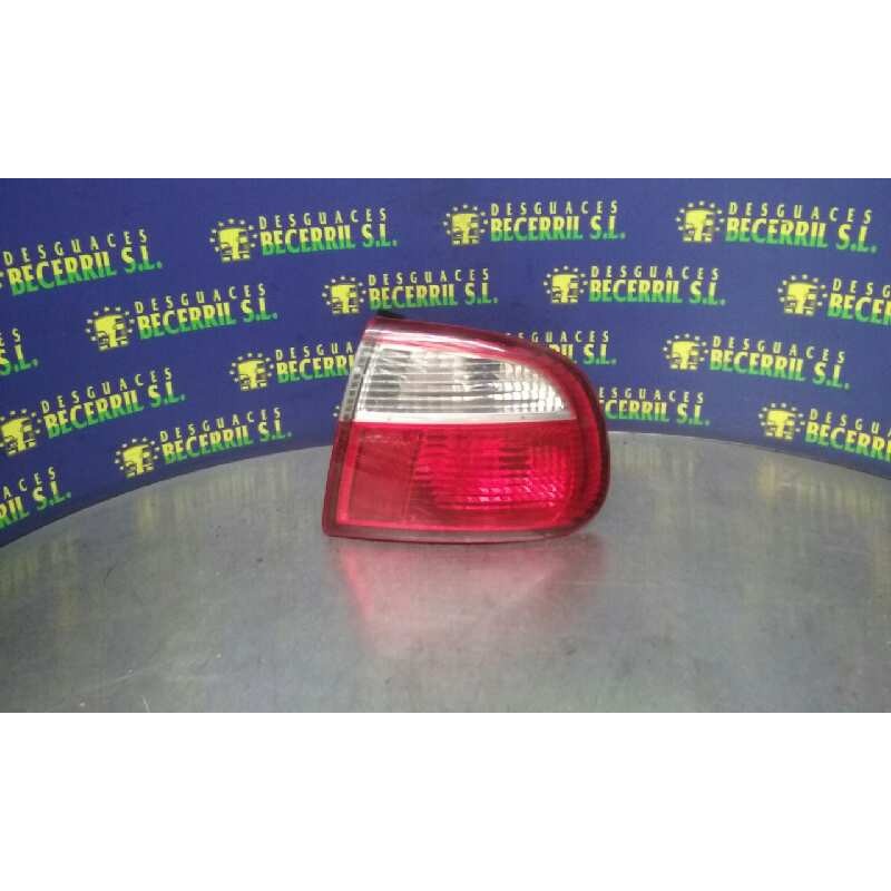Recambio de piloto trasero derecho para seat toledo (1m2) sport referencia OEM IAM Recambio de piloto trasero derecho para seat toledo (1m2) sport referencia OEM IAM