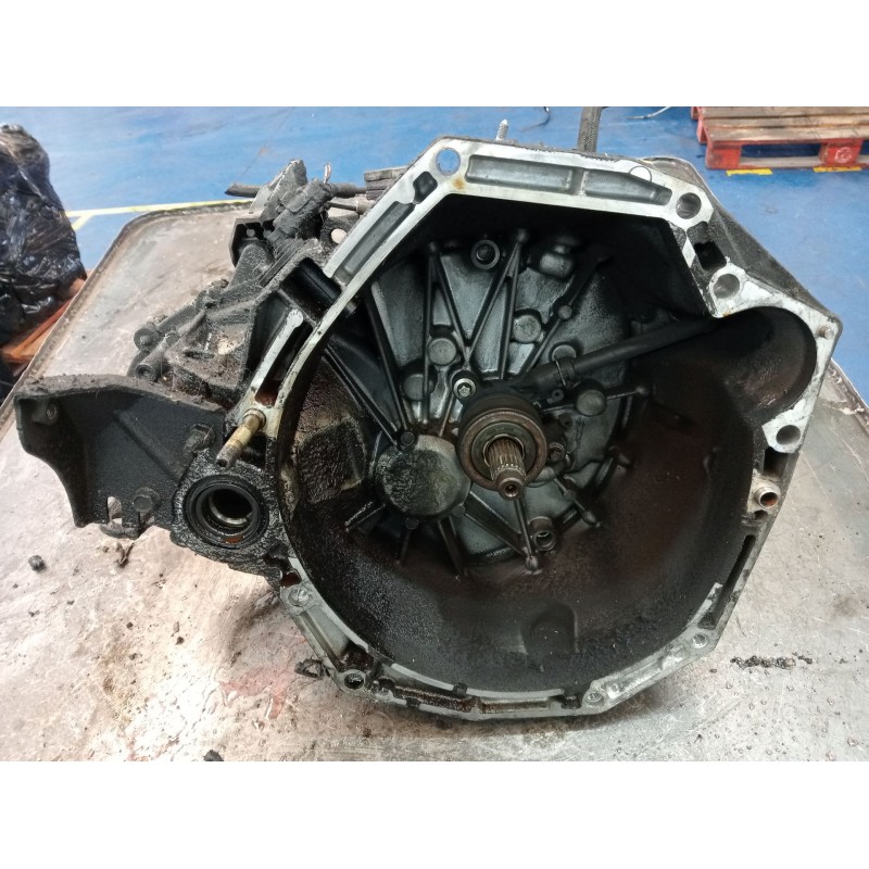 Recambio de caja cambios para renault clio iii confort dynamique referencia OEM IAM TL4A002  