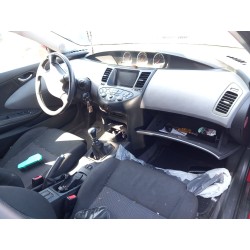 Elenco delle parti per Nissan primera hatchback (P12) 2.2 Di Diesel dell'anno 2003 con motore YD22DDT