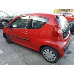 peugeot 107 del año 2006