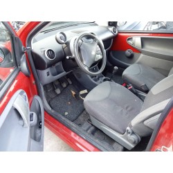 peugeot 107 del año 2006