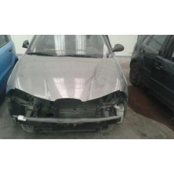 seat ibiza (6l1) del año 2003