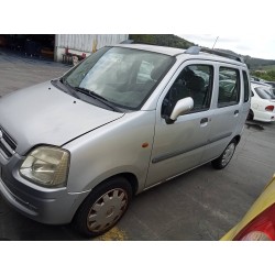 opel agila del año 2003