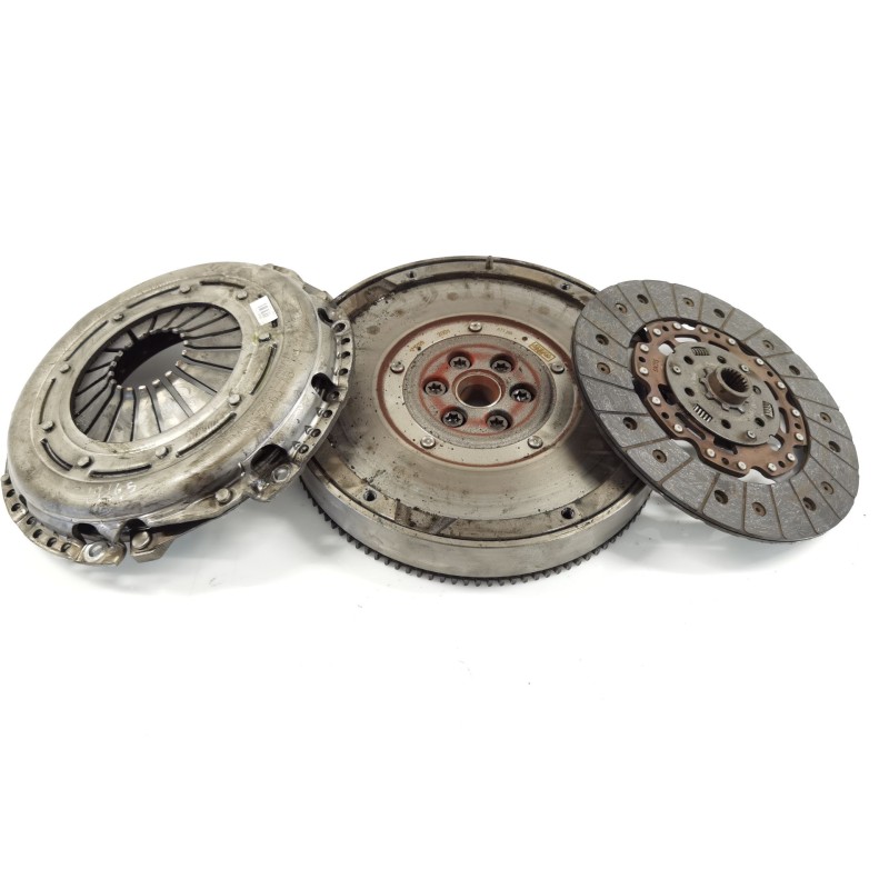 Recambio de kit de embrague para ford focus iii 1.5 tdci referencia OEM IAM FM517563AB/FM517550AB/FM516477DD  