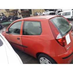 fiat punto berlina (188) del año 2005