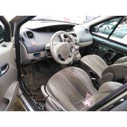 renault scenic ii del año 2006
