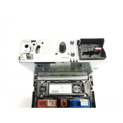 Recambio de sistema audio / radio cd para peugeot 407 (6d_) 2.0 hdi 135 (6drhrh, 6drhre, 6drhrg, 6drhrj) referencia OEM IAM 9660