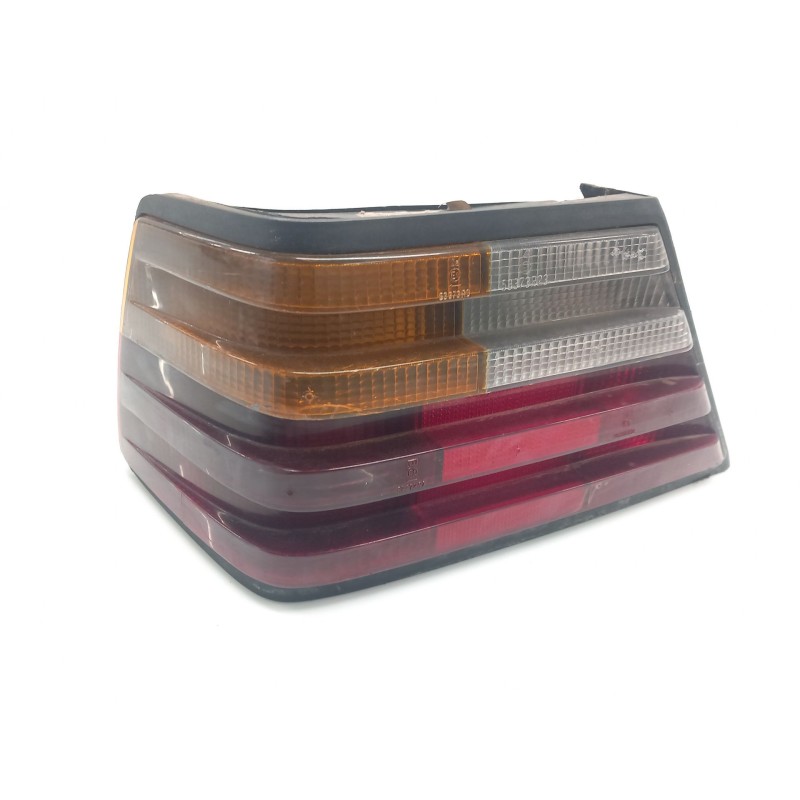Left rear taillight 124 sedan (W124) | Becerril Scrap Yard Left rear taillight 124 sedan (W124) | Becerril Scrap Yard