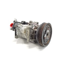 Recambio de compresor aire acondicionado para dacia sandero ambiance referencia OEM IAM 8201025121B  