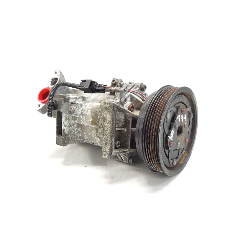 Air conditioning compressor Dacia Sandero | Becerril Scrap Yard Air conditioning compressor Dacia Sandero | Becerril Scrap Yard